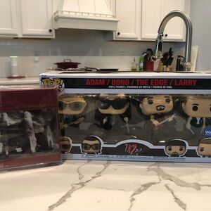 U2! CD & Funko figures. Double CD “The Unforgettable Fire collectors CD 2009.